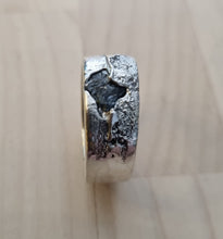 Load image into Gallery viewer, Natural Australian Sapphire & Sterling Silver Ring