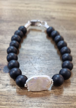 Load image into Gallery viewer, Black Agate Beads and Freshwater Pearl Bracelet - 21cm