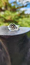 Load image into Gallery viewer, Peony Flower Ring
