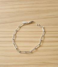 Load image into Gallery viewer, Paper Clip Bracelet