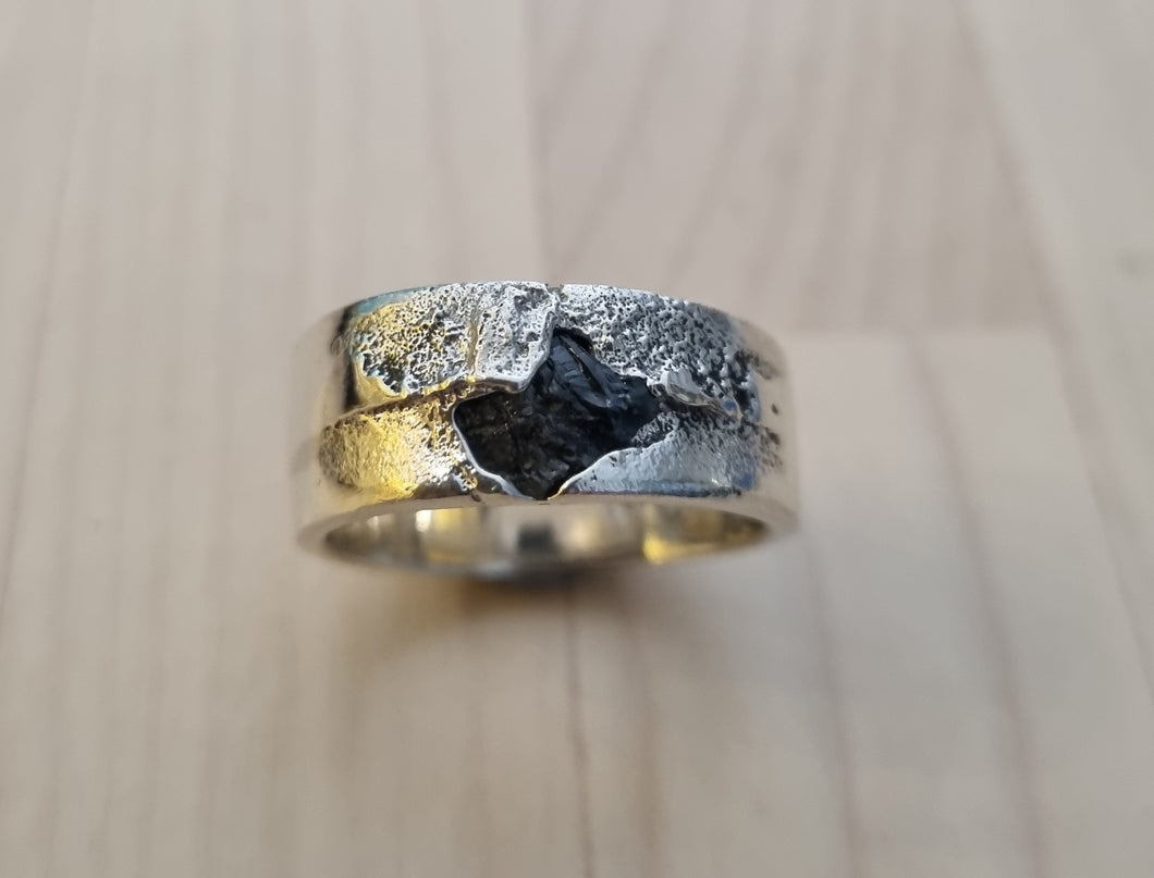Natural Australian Sapphire & Sterling Silver Ring