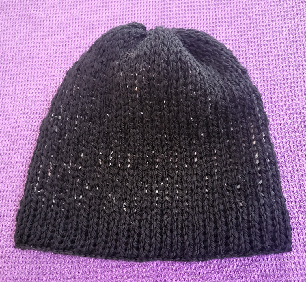 Reverseable beanie - black / black, grey and salmon