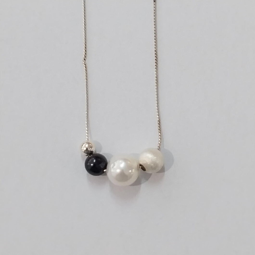 Fresh Water White & Black Pearl Necklace