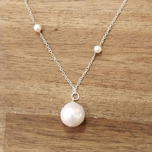 Load image into Gallery viewer, Edison Fresh Water Pearl Necklace
