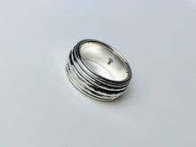 Load image into Gallery viewer, Quintet Ring
