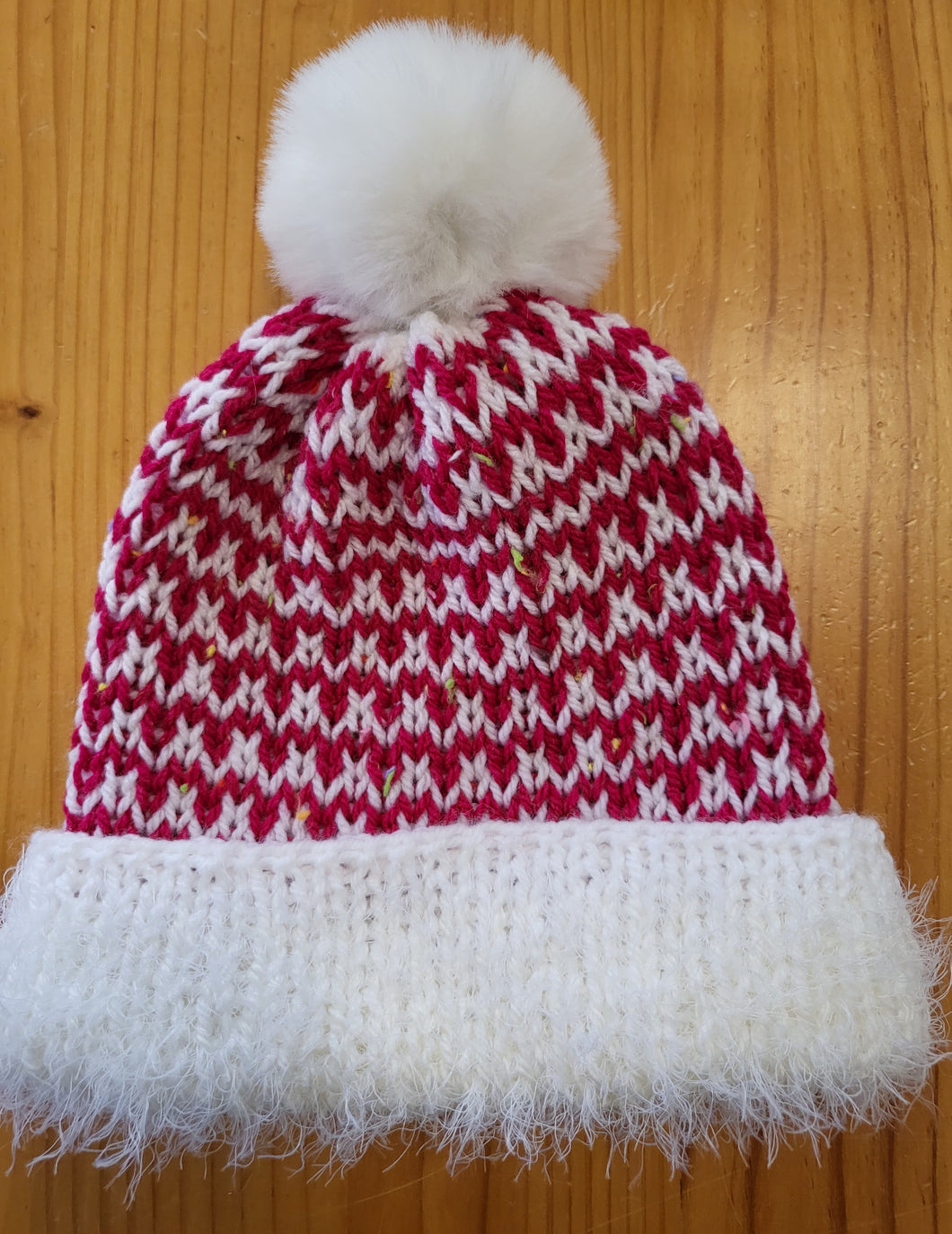 White and pink beanie with eyelash contrast in band